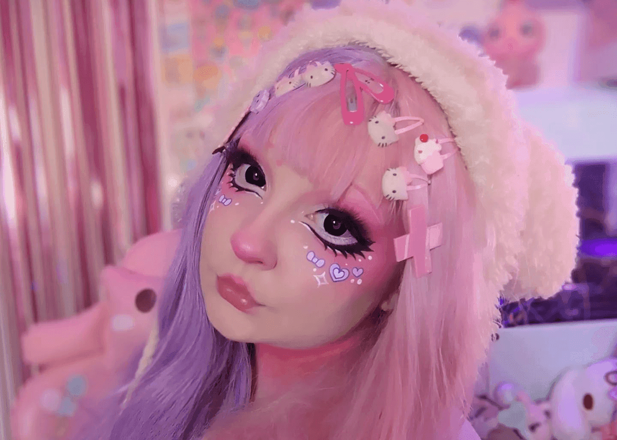 A kawaii girl with a cute look and natural lashes