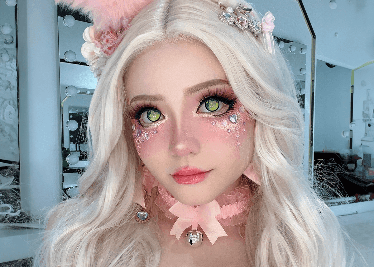 A kawaii girl wearing a pastel colored makeup