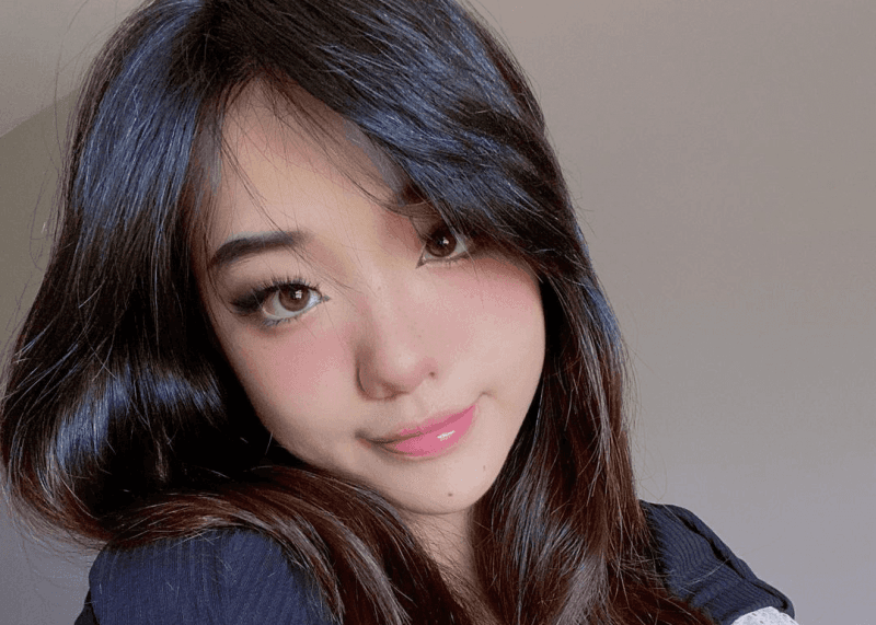 Egirl pine thumbnail