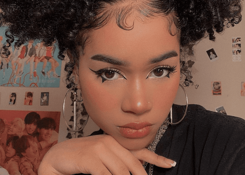 Egirl keeahwah thumbnail