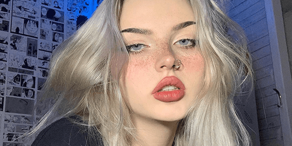 Egirl Faux Freckles