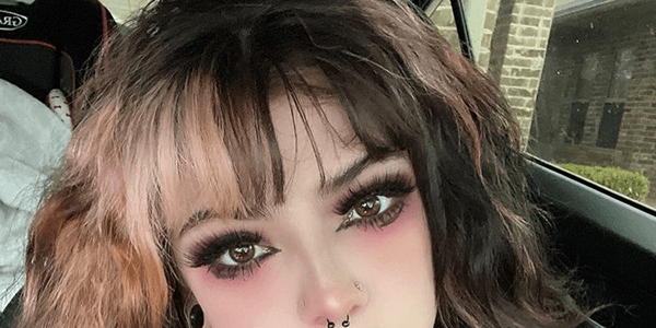 Coloured Hair or Wigs