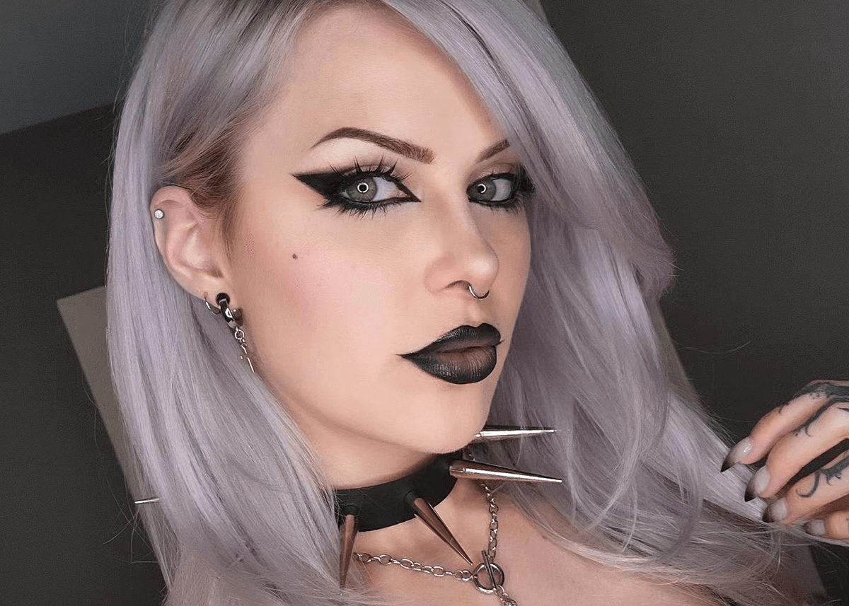 Alt Gothic Makeup White Hair