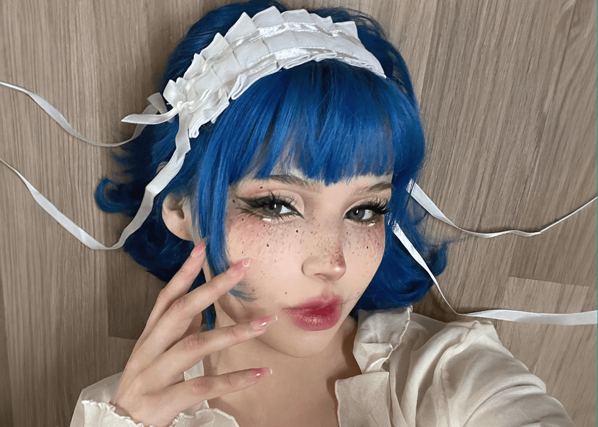 Blue Egirl Hairstyle with White Ribbons