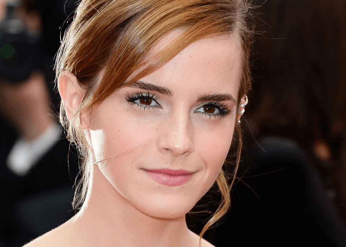 Emma Watson Soft Makeup Look
