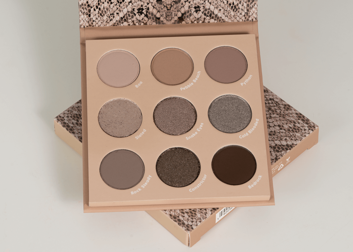 That's Taupe Pressed Powder Palette Colours