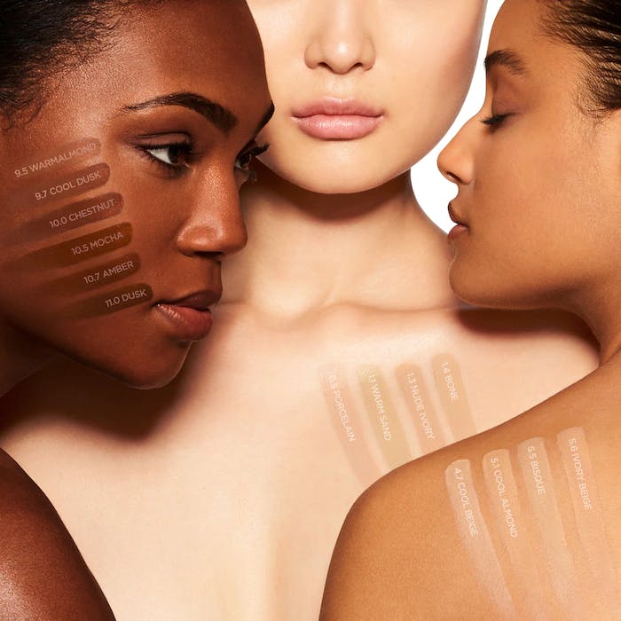 Tom Ford Traceless Foundation Swatch #1